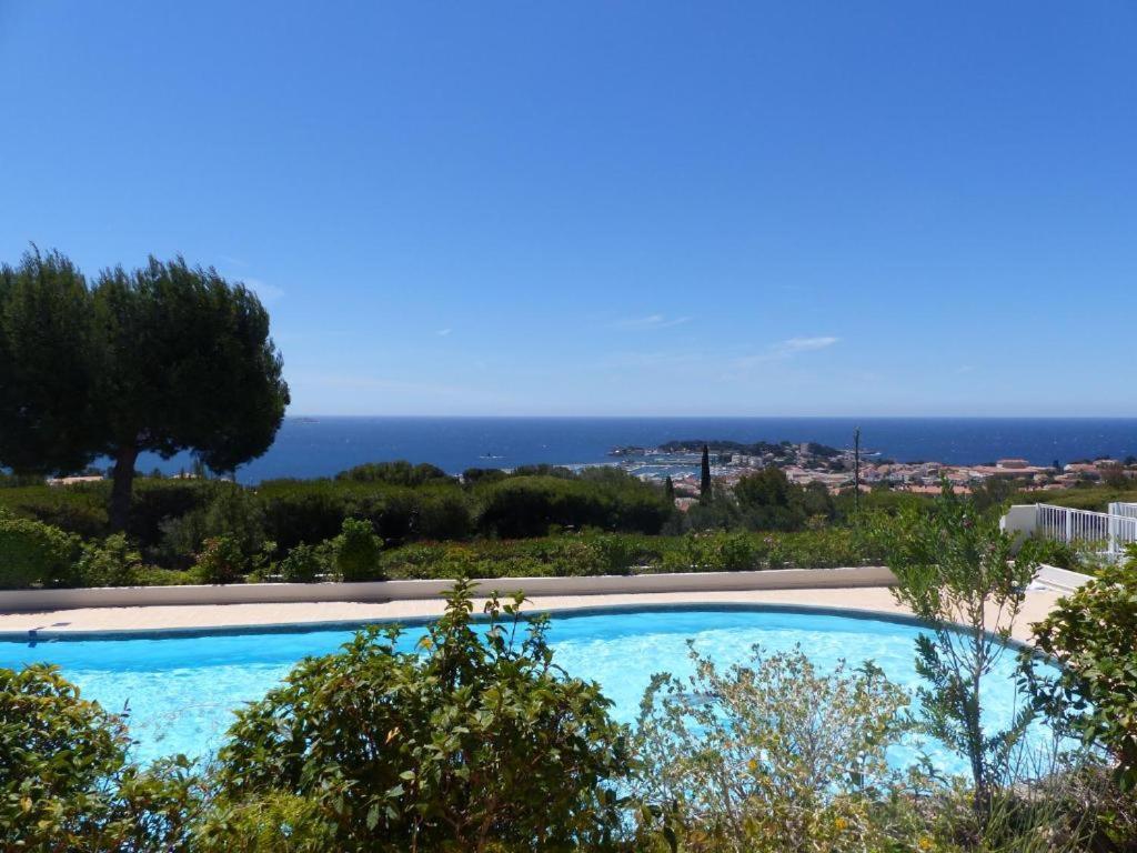 Vue Mer Panoramique Et Piscine Bandol Buitenkant foto